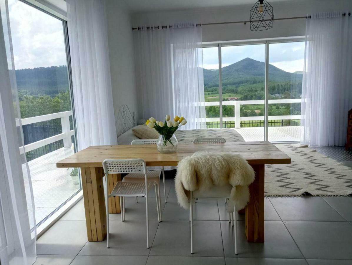Villa Cosy House Berehomet Exterior foto